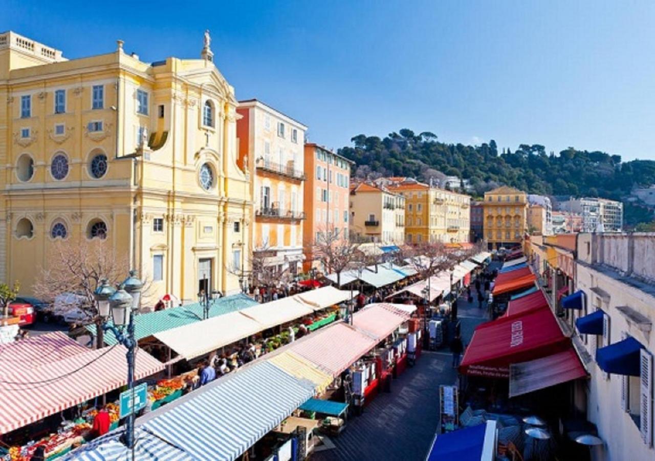 Appartement Pj - Dine On The Balcony At A Sleek Writer's Loft And Enjoy The View