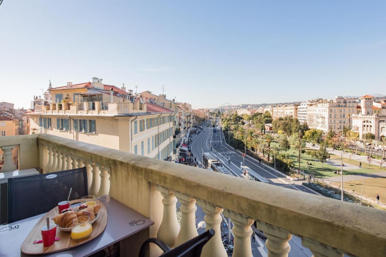 Pj - Dine On The Balcony At A Sleek Writer's Loft And Enjoy The View Appartement Nice